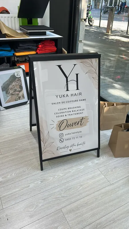 Chevalet de trottoir Yuka Hair