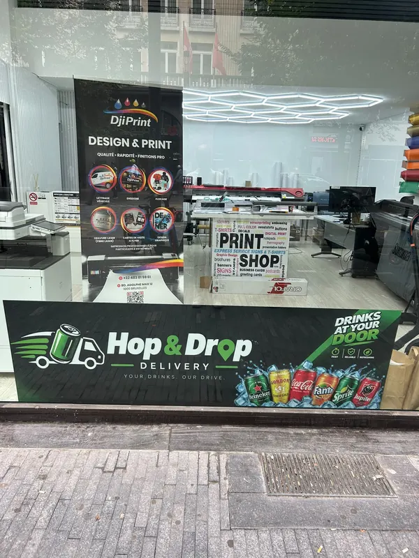 Habillage de vitrine Hop & Drop